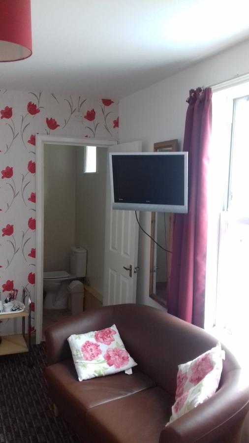 Amber Lodge Guest House Great Yarmouth Dış mekan fotoğraf