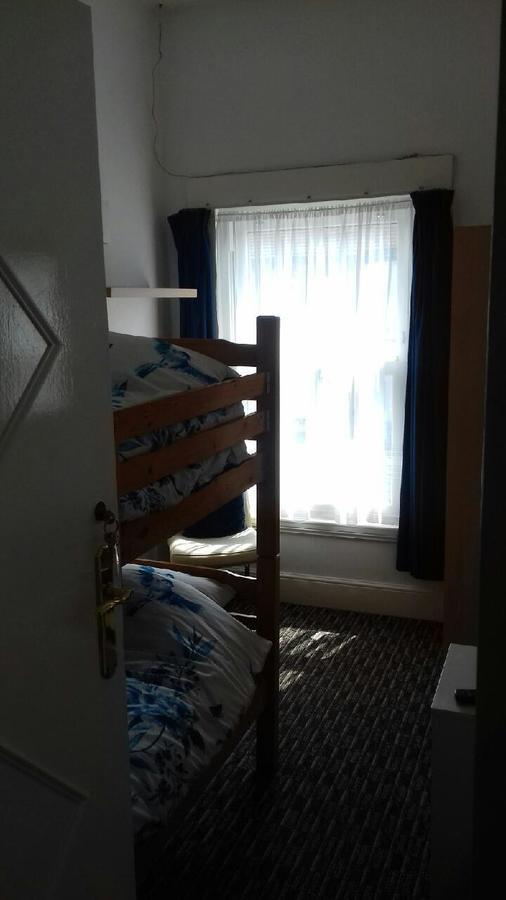 Amber Lodge Guest House Great Yarmouth Dış mekan fotoğraf