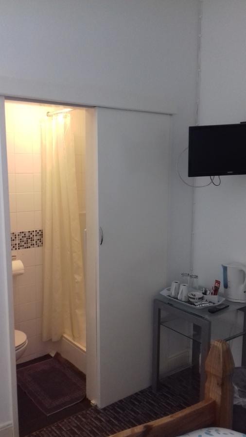 Amber Lodge Guest House Great Yarmouth Dış mekan fotoğraf