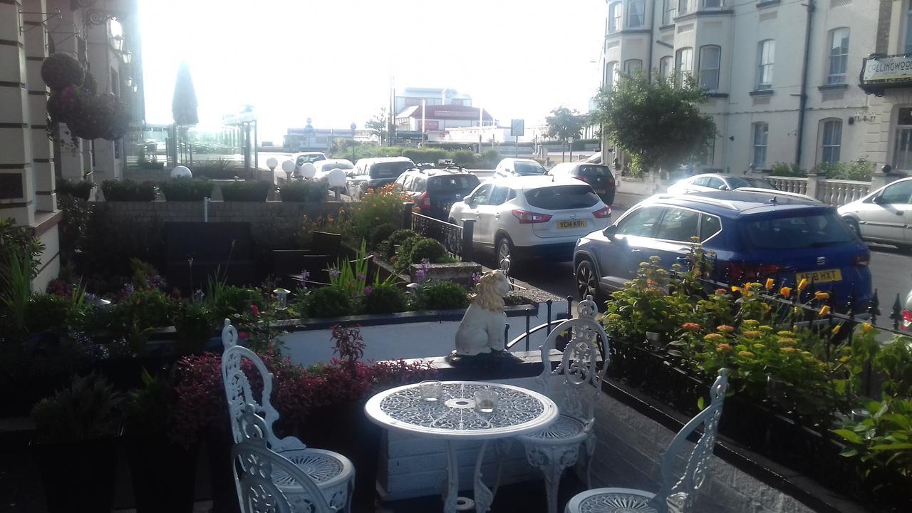Amber Lodge Guest House Great Yarmouth Dış mekan fotoğraf